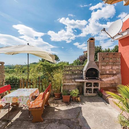 Awesome Home In Porec With House Sea View Poreč Exterior foto