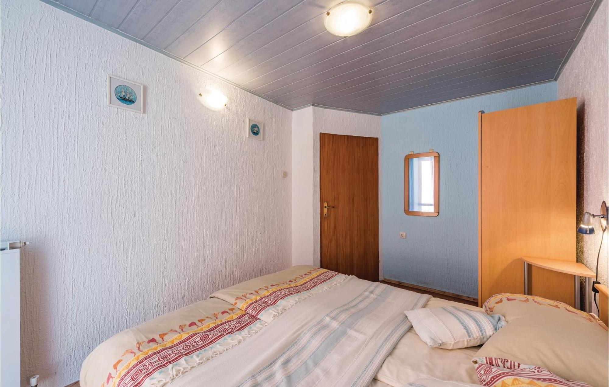 Awesome Home In Porec With House Sea View Poreč Exterior foto