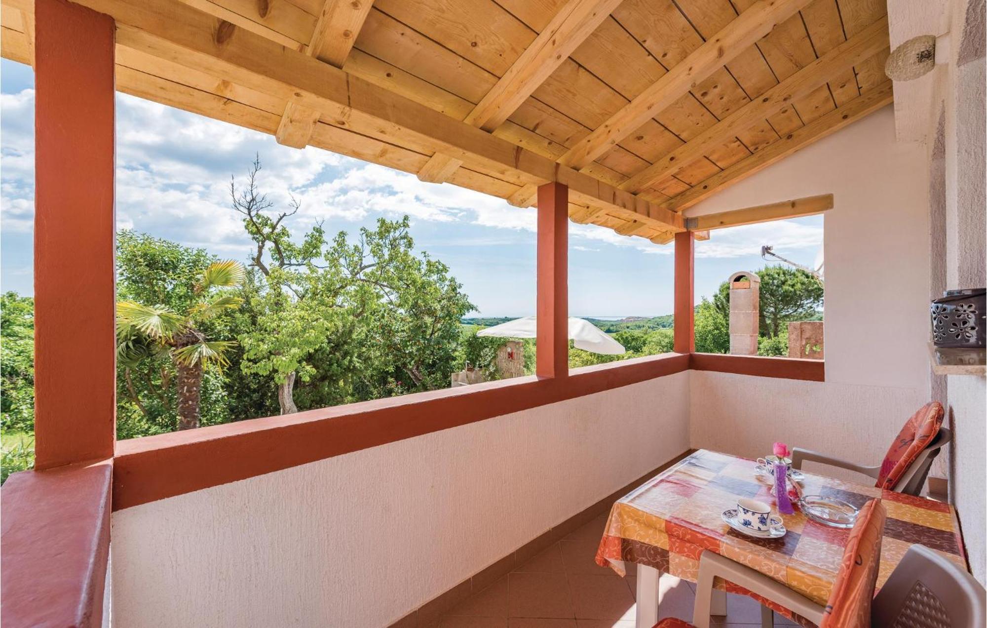 Awesome Home In Porec With House Sea View Poreč Exterior foto