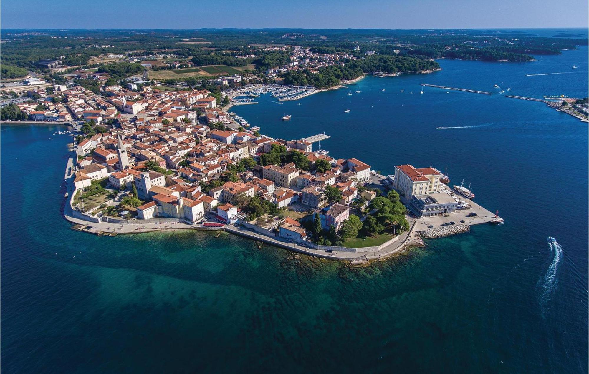 Awesome Home In Porec With House Sea View Poreč Exterior foto